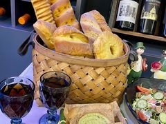 -城堡俄式西餐厅(中央大街索道店)