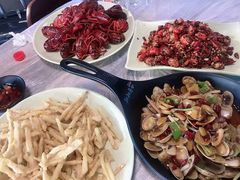 -靓靓蒸虾(恩施新天地店)