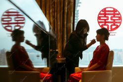 点击看大图 -现代经典婚纱摄影