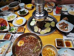 -唯成•韩国炭火烤肉 유성고기