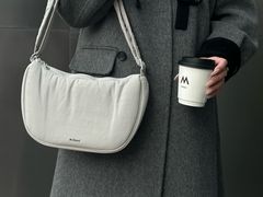 -M Stand(南京紫峰大厦店)