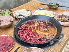 -扎起市井老火锅(乐山总店)