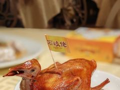 驰名石岐乳鸽-石岐佬中山菜馆(张溪店)