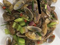 -四川小胡子海鲜(丁村万人海鲜广场店)