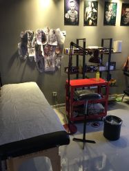 -TATTOO/手工穿孔吧/耳洞/刺青STUDIO