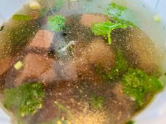 馋口鸭血汤-馋三尺蟹粉小笼(人民广场店)