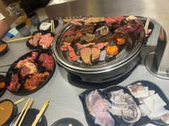 -啊美丽炭火烤肉(滑翔一店)