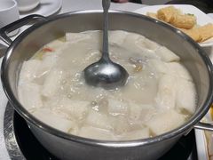 -煲王粤菜餐厅(中侨中心店)