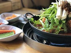 -喇喇排骨火锅·传统韩式脊骨汤(望京西园总店)