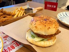 -必胜客(港汇店)