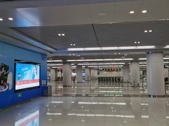 -新百广场(地铁站)