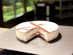 -BLU 全日制餐厅(上海安曼纳卓悦酒店)