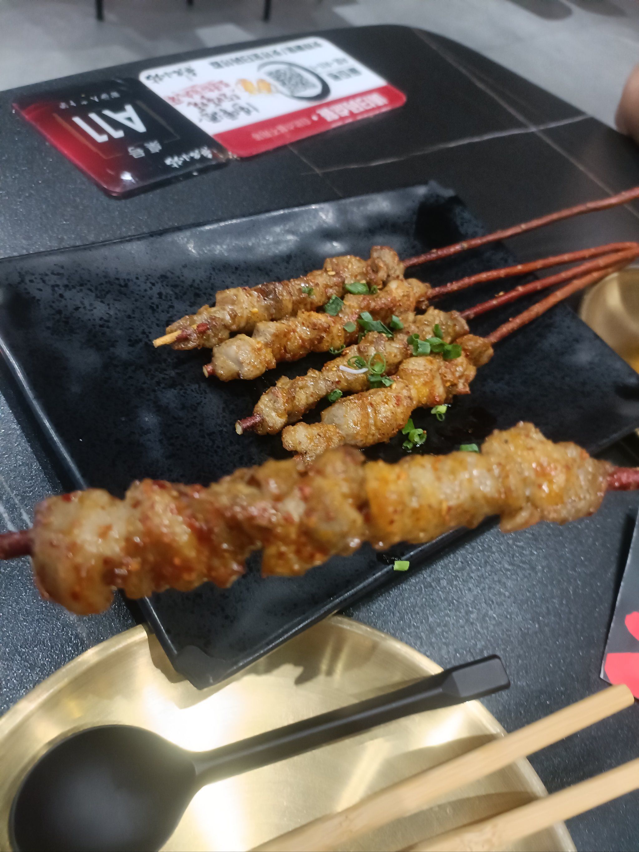 0元玩转这座城 无名小站的外观并不起眼,但其内部却别有洞天.