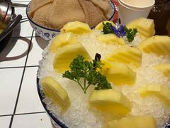 -旧街市鲜货老火锅(大光路店)