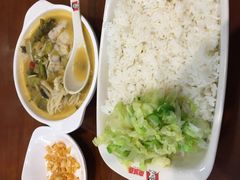 -南城香·饭香串香馄饨香(红军营店)