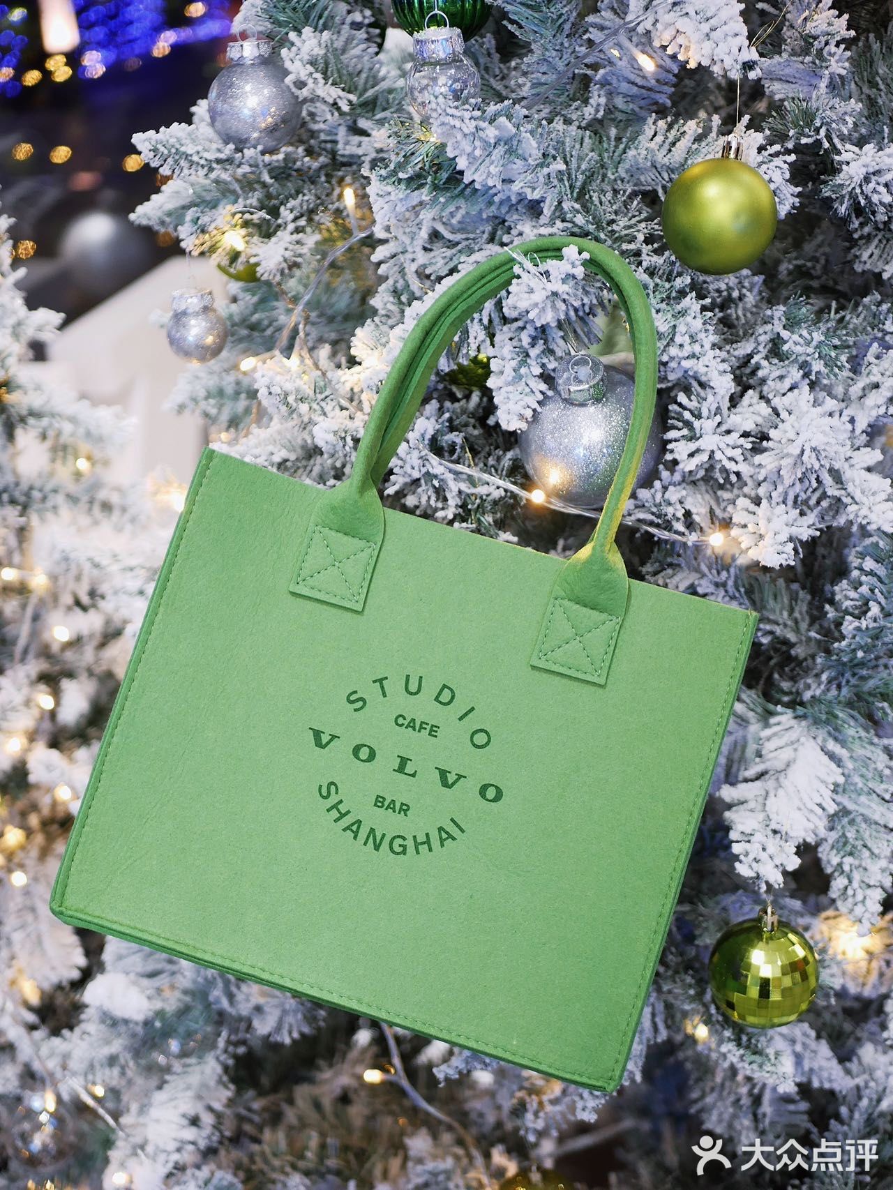 studio环贸店的下午茶🈵圣诞氛围这么浓郁的嘛❓