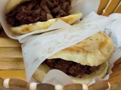 醇香型驴火-闫家驴肉老店(华电一校店)