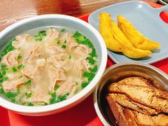 -老新隆牛肉锅贴(新街口店)