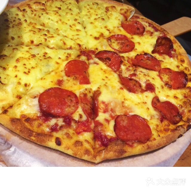 乐凯撒披萨(月星环球港店)双拼披萨图片