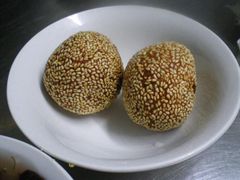 -芳婆糕团店(王府大街店)