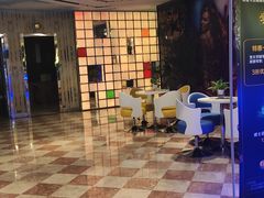 -悦汇商务会所KTV夜总会(松江店)