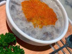 蟹籽鲜虾滑-左庭右院鲜牛肉火锅(浦江欢乐颂店)