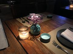 -Carbon莫卡哆·意大利复古集市餐厅(杭州大厦店)
