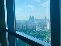 -上海龙之梦万丽酒店