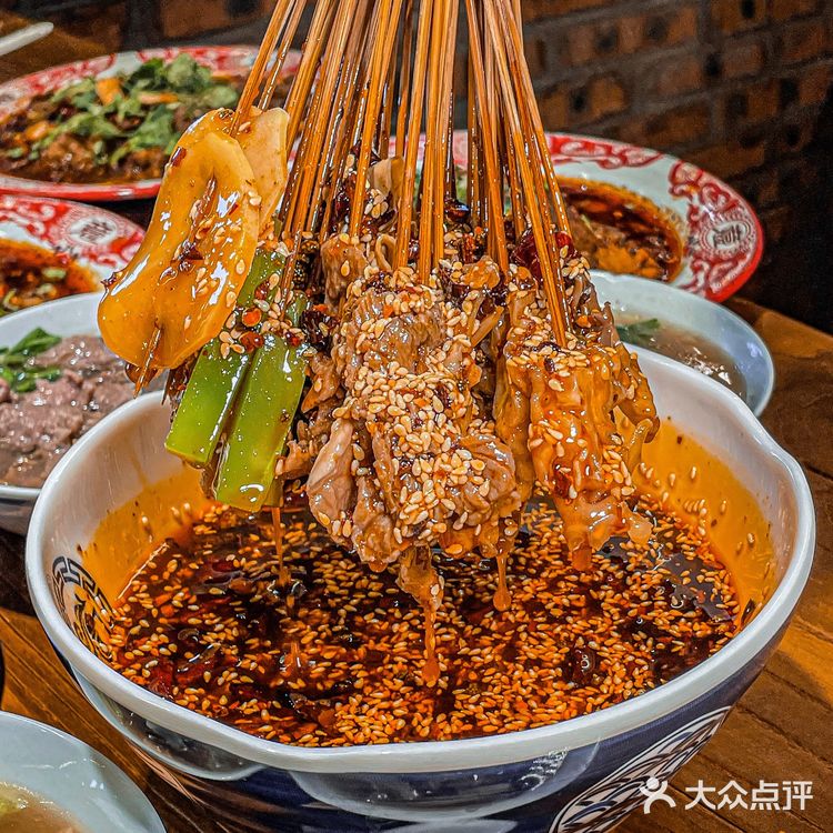 为了这家的火爆脆肠!!不枉我坐动车跨来吃!