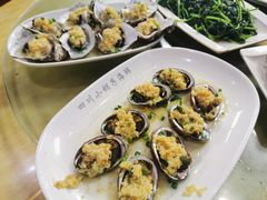 -四川小胡子海鲜(丁村万人海鲜广场店)