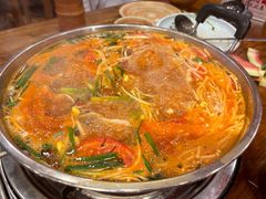 -亮欢寨酸汤鱼(沙冲路店)