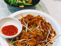 干炒牛河-粤·向群饭店(龙津东路总店)