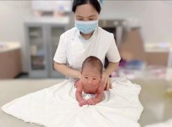 点击看大图 -宝生月子中心(民治店)