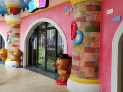 -王府井奥莱临潼小镇(临潼店)