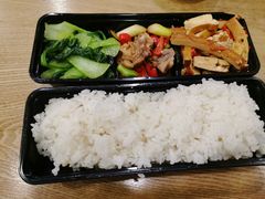 -湘缘道客•湘缘饭店·25年湘菜馆(古墩路店)