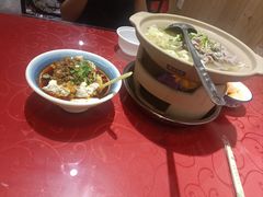 -冯烫烫跷脚牛肉·川菜小馆(武胜西街店)