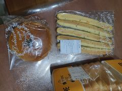 -BREAD'N福来天蛋糕·咖啡(统一路店)