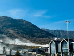 -鳌山滑雪度假区