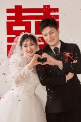 -二十一世纪婚纱摄影(省府前街店)