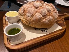 -恰餐厅及酒吧 CHAR Bar & Grill (北京丽都皇冠假日店)