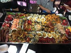 -日进一片海.生腌海鲜火锅.宵夜烧烤(三里屯总店)