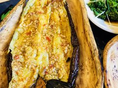 -乡村馕坑肉·烧烤·新疆菜·本地人更爱吃(阿勒泰首店)