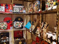 零售区-VENCHI 闻绮(北京国贸商城店)