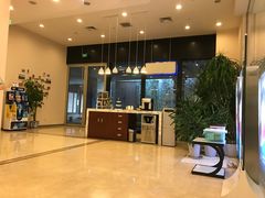 -瑞尔齿科(颐堤港诊所)