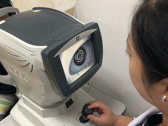 -上海大学附属上海和平眼科医院