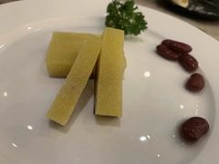 -东方红海鲜百汇(国际大厦店)