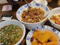 -八碗湘长沙市井菜(坡子街店)