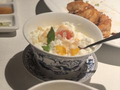 杨枝甘露绵绵冰-四季民福烤鸭店(外滩外白渡桥店)