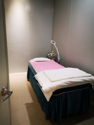 -苑苑vbeauty科技美容SPA