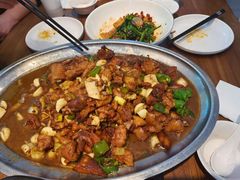 -俭寨大盘鸡·手抓肉·烧烤新疆菜(乌苏路店)